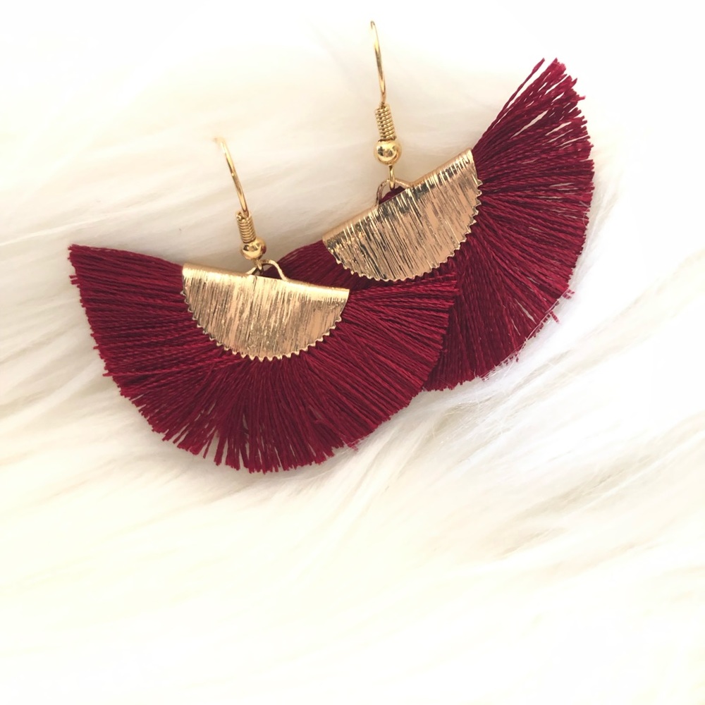 Tassel fan earrings